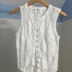 Free People White Lace Sleeveless Blouse
